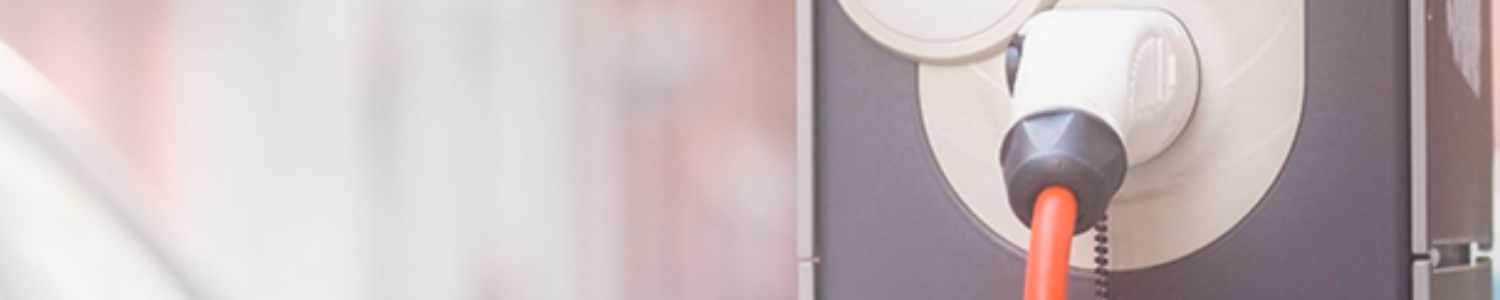 PUC Minas Poços de Caldas promove palestra sobre sistemas de recarga para veículos elétricos