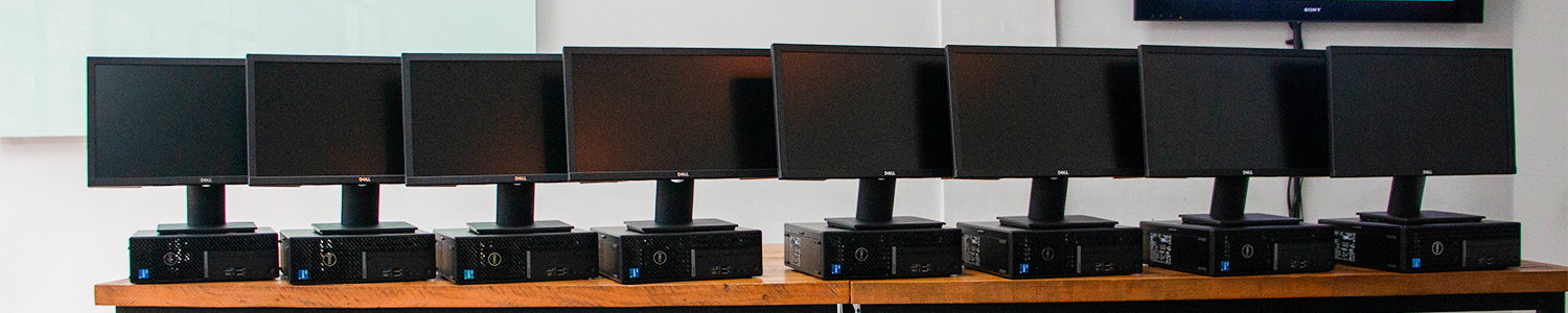 PUC Minas Poços de Caldas realiza entrega de computadores para Secretaria Municipal de Saúde 